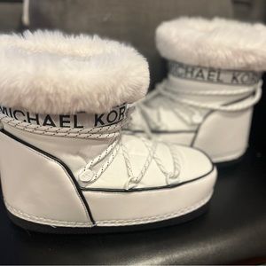 Michael Kors Zelda Nylon Snow Boot